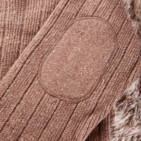 Vintage L.L.Bean Men's Brown 100% Shetland Wool Sweater with Elbow Patches